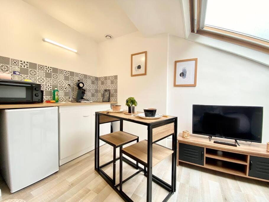 Newz4 - Centre-ville - Tv - Wifi Appartement